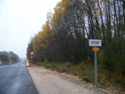 Unendliche Strassen (100_0592.JPG) wird geladen. Eindrucksvolle Fotos aus Lettland erwarten Sie.